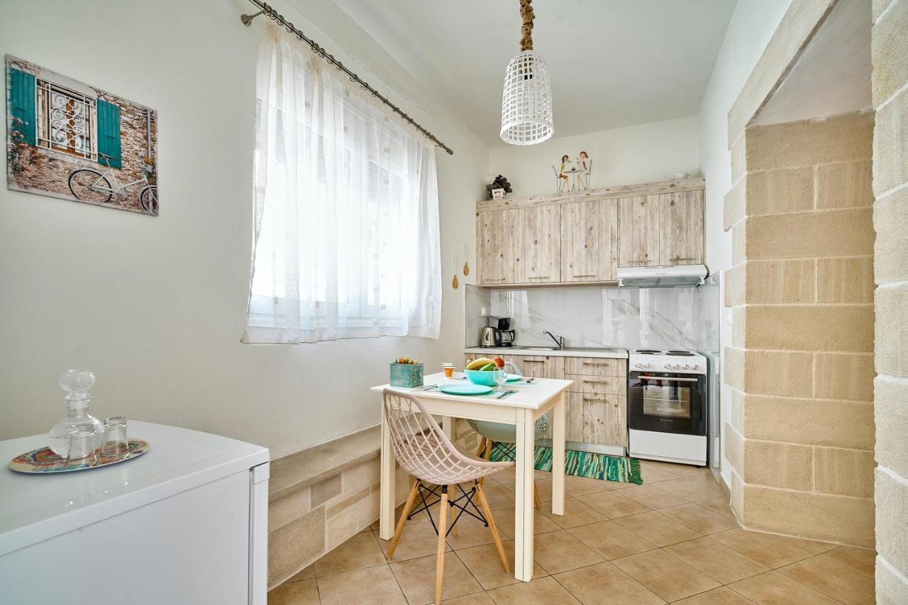 Semeli Apartment Kíszamosz Kültér fotó
